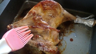 Roasted Duck Leg in Honey Sauce recipe