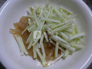 Cabbage Stem with Jellyfish recipe