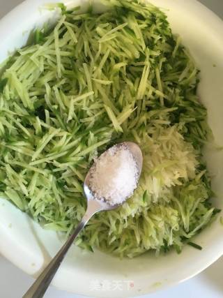 Deep-fried Radish Balls recipe