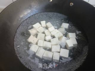 Baby Cabbage Seafood Tofu Soup recipe