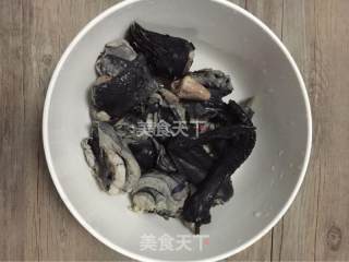 Black-bone Chicken and Red Dates Soup recipe