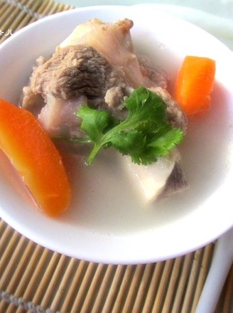 Carrot Lamb Bone Milk Soup recipe