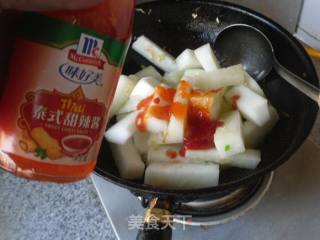 Braised Winter Melon with Thai Spicy Sauce recipe