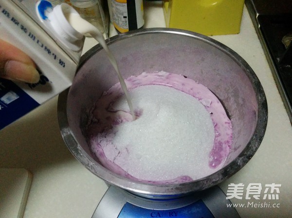 Purple Sweet Potato Honey Bean Glutinous Rice Cake recipe