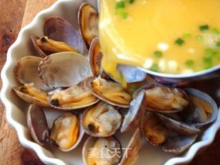 Steamed Egg with Clams recipe