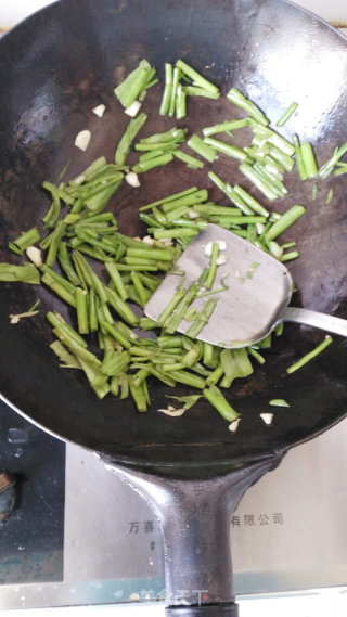 Vegetarian Stir-fry ~~~ Chopped Pepper and Spinach Stalks recipe