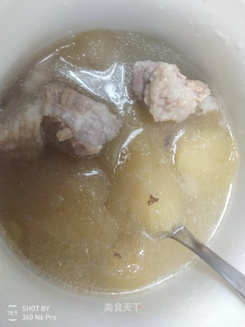 Pork Knuckle and Apple Soup recipe