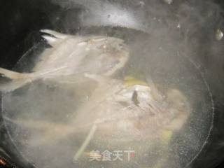 Garlic Boiled Pomfret recipe