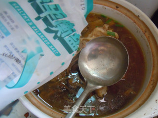 Casserole Soup--duck Soup with Tea Tree Mushroom recipe