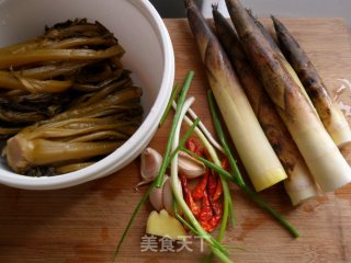 Stir-fried Shredded Pork with Pickled Vegetables and Bamboo Shoots recipe