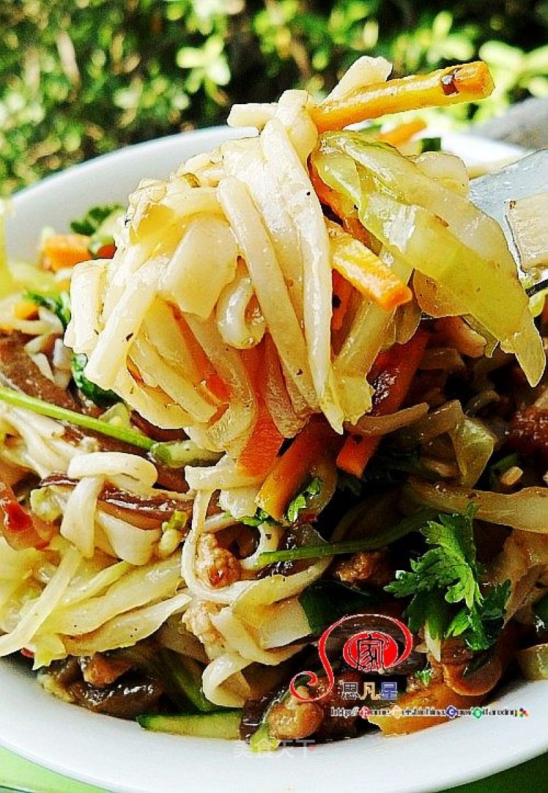[zhajiang Noodles: New Taste of My House] Virgin's New Fried Sauce Noodles