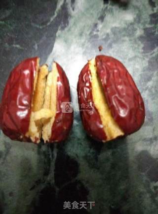 Red Dates with Walnuts recipe