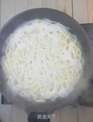 Hot and Sour Cold Noodles recipe