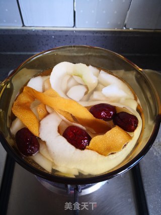 #秋季令正当食#——pear Soup with Rock Sugar and Red Dates recipe