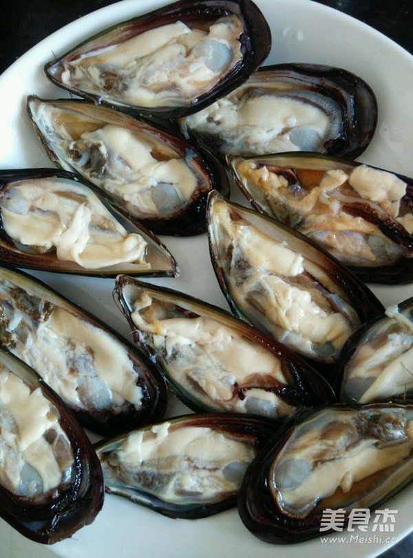 Steamed Mussels recipe