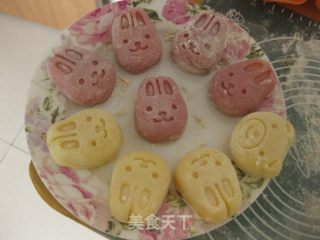 Bunny Snowy Mooncakes recipe