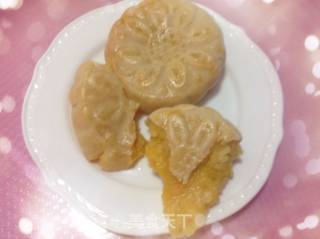 Custard Quicksand Mooncakes recipe