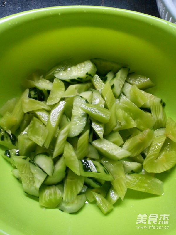 Pickled Lettuce recipe