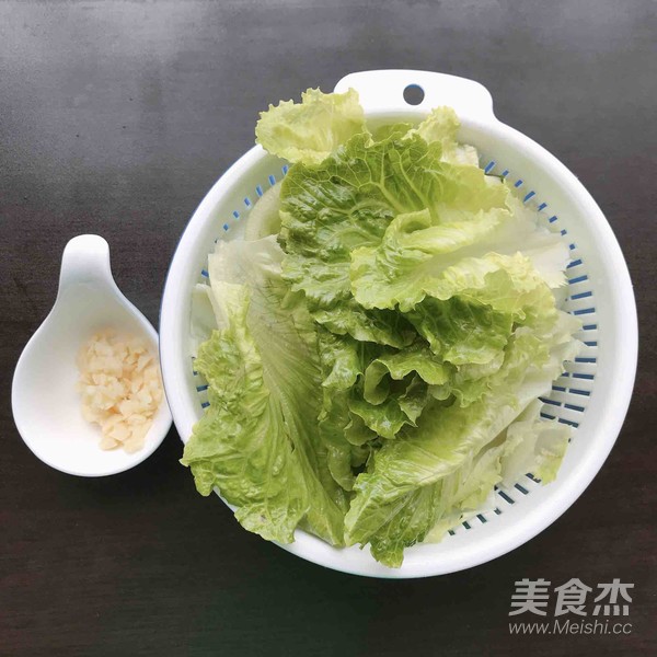 Stir-fried Lettuce with Garlic recipe