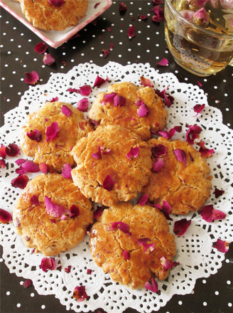 Nourishing Rose Crisp recipe