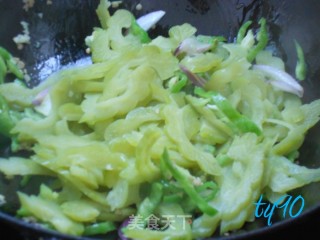 Bitter Gourd Scrambled Eggs recipe