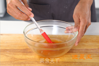 Mooncake with Lotus Seed Paste and Egg Yolk recipe