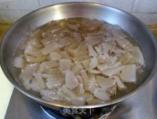 Pickled Pepper Konjac Duck recipe