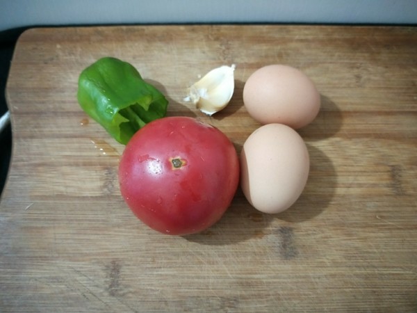 Tomato and Egg Noodles recipe