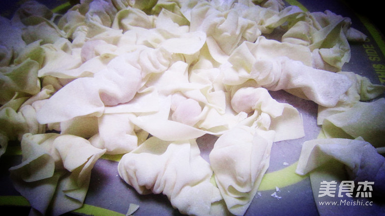 Shredded Chicken Wontons and Fried Small Wontons recipe