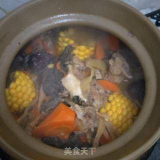 Carrot Corn Vegetable Dried Pork Bone Soup recipe