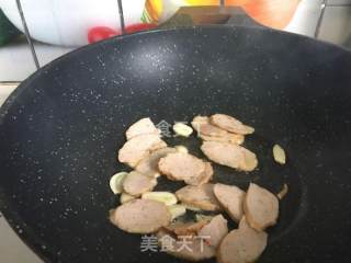 Stir-fried Pork Roll with Top Flower and Cucumber recipe