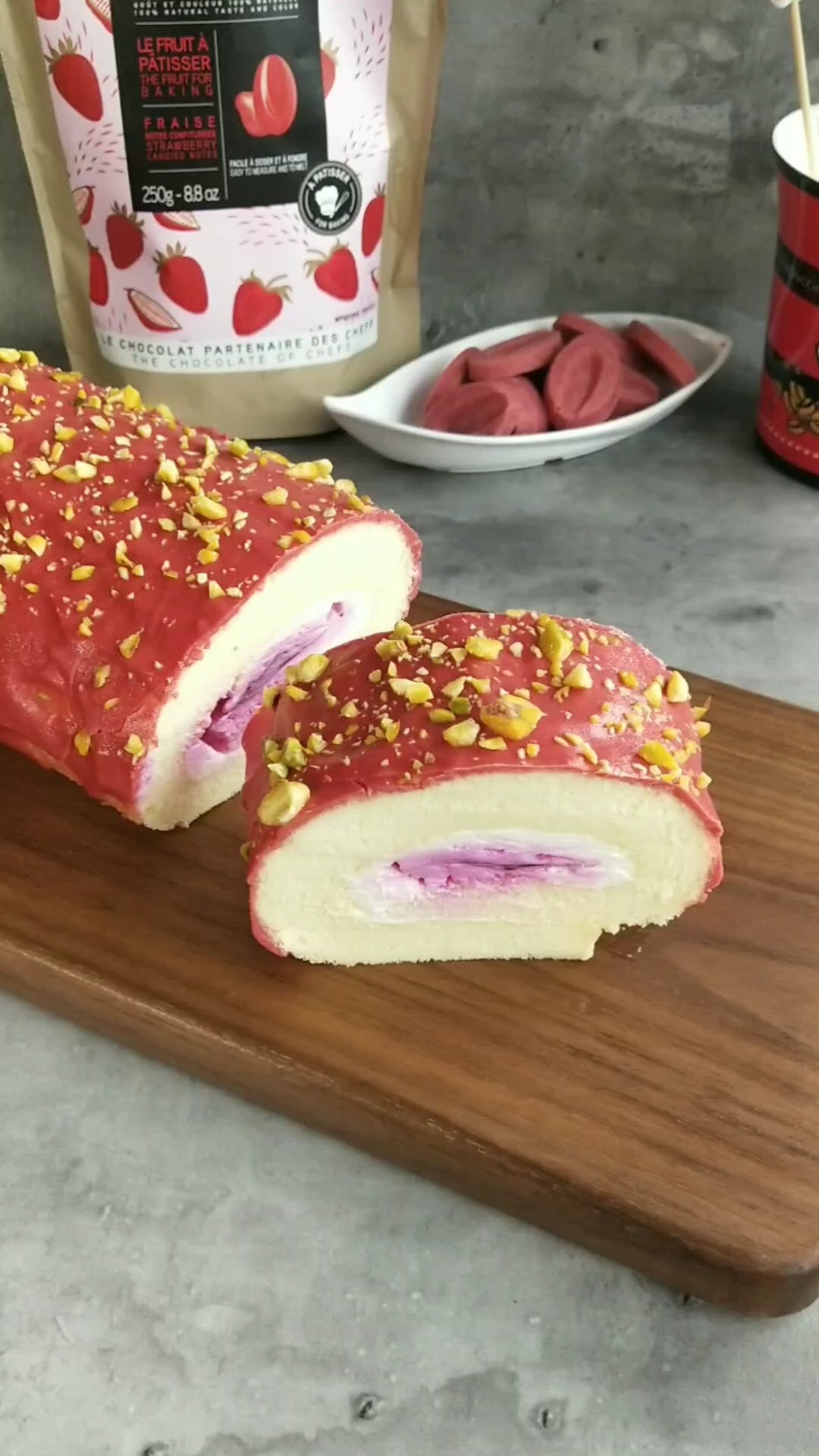 Strawberry Chocolate Cake Roll