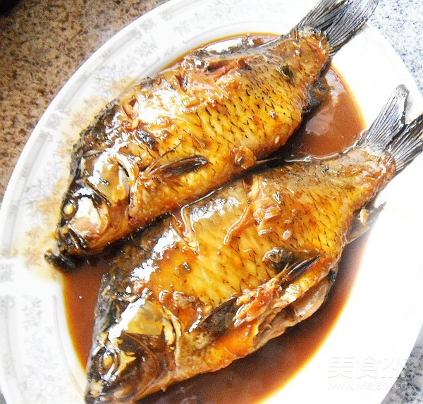 Braised Black Crucian with Soy Sauce recipe