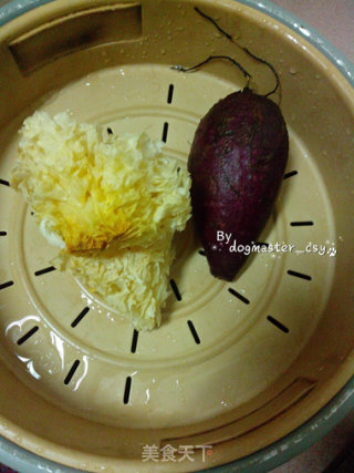 Fall in Love with The Moist Purple in Autumn [purple Potato and Tremella Soup] recipe