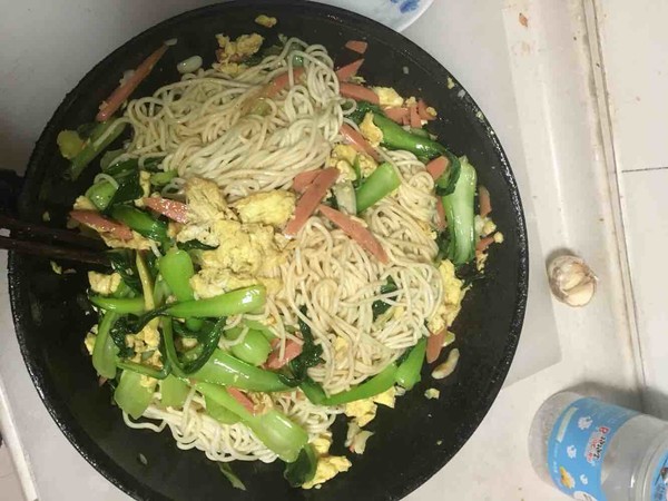 Fried Noodles Plus Size Version is Better for You recipe