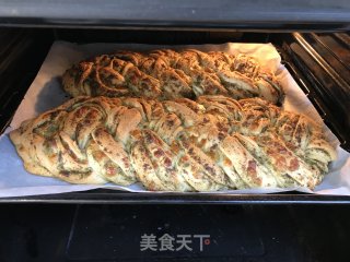 Pesto Braid Bread recipe