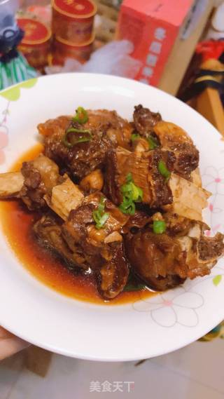 Sauce-flavored Short Ribs recipe