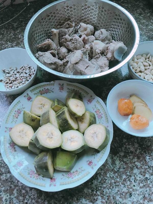 Clear Heat and Shengjin Plantain Soup recipe