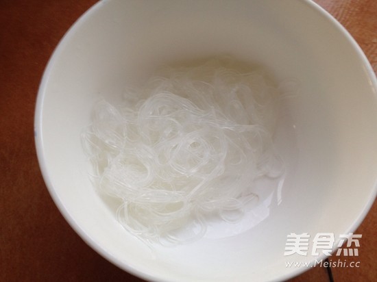 Garlic Loofah Vermicelli in Clay Pot recipe