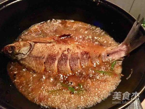 Sichuan Style Braised Bream recipe