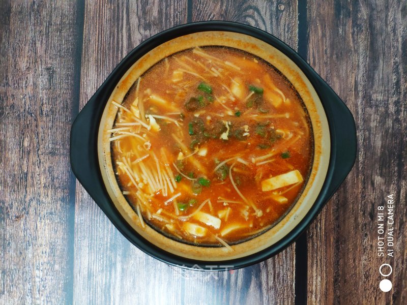 Enoki Mushroom Tofu Tomato Soup recipe