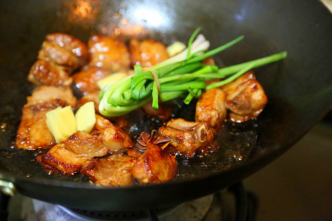 Braised Pork Ribs with Spring Bamboo Shoots recipe