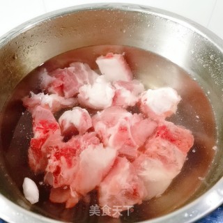 Seaweed Pork Ribs Soup recipe