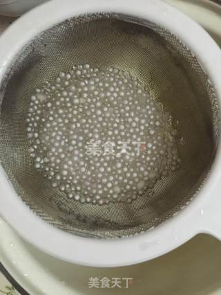 Peach Gum Coconut Sago recipe