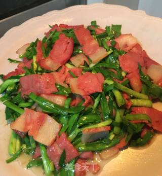 Stir-fried Garlic Sprouts with Bacon recipe