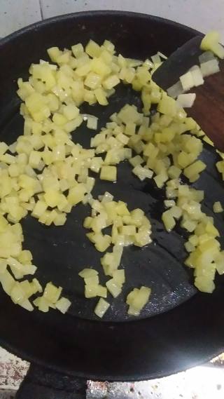 Diced Potatoes with Fungus recipe