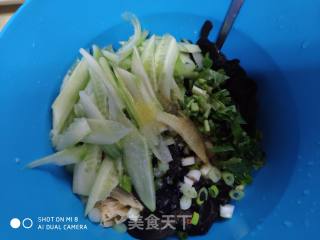 Cold Vegetables and Fungus with Yuba recipe