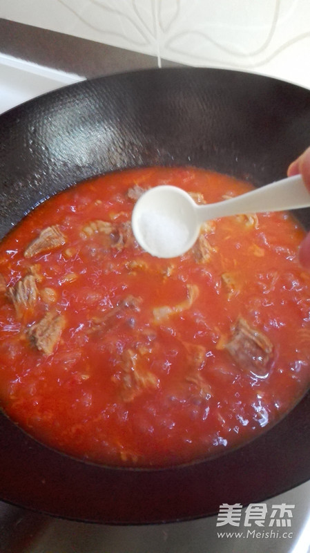 Stewed Beef Brisket with Tomatoes recipe