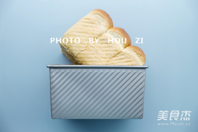 Toast with Yogurt recipe