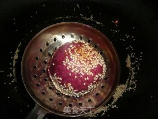 Jujube Puree Purple Sweet Potato Hemp Ball recipe